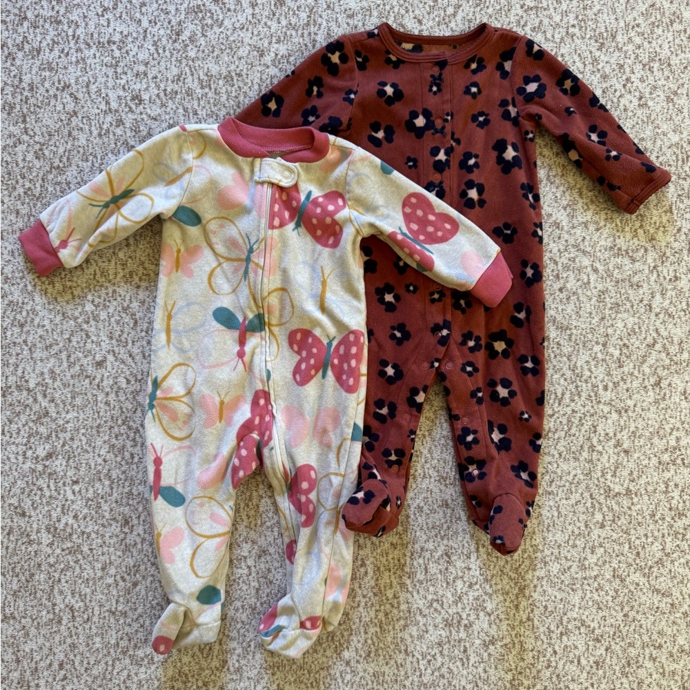 5/$25 Carter's Baby Girl 2 Pack Fleece Sleep and Play